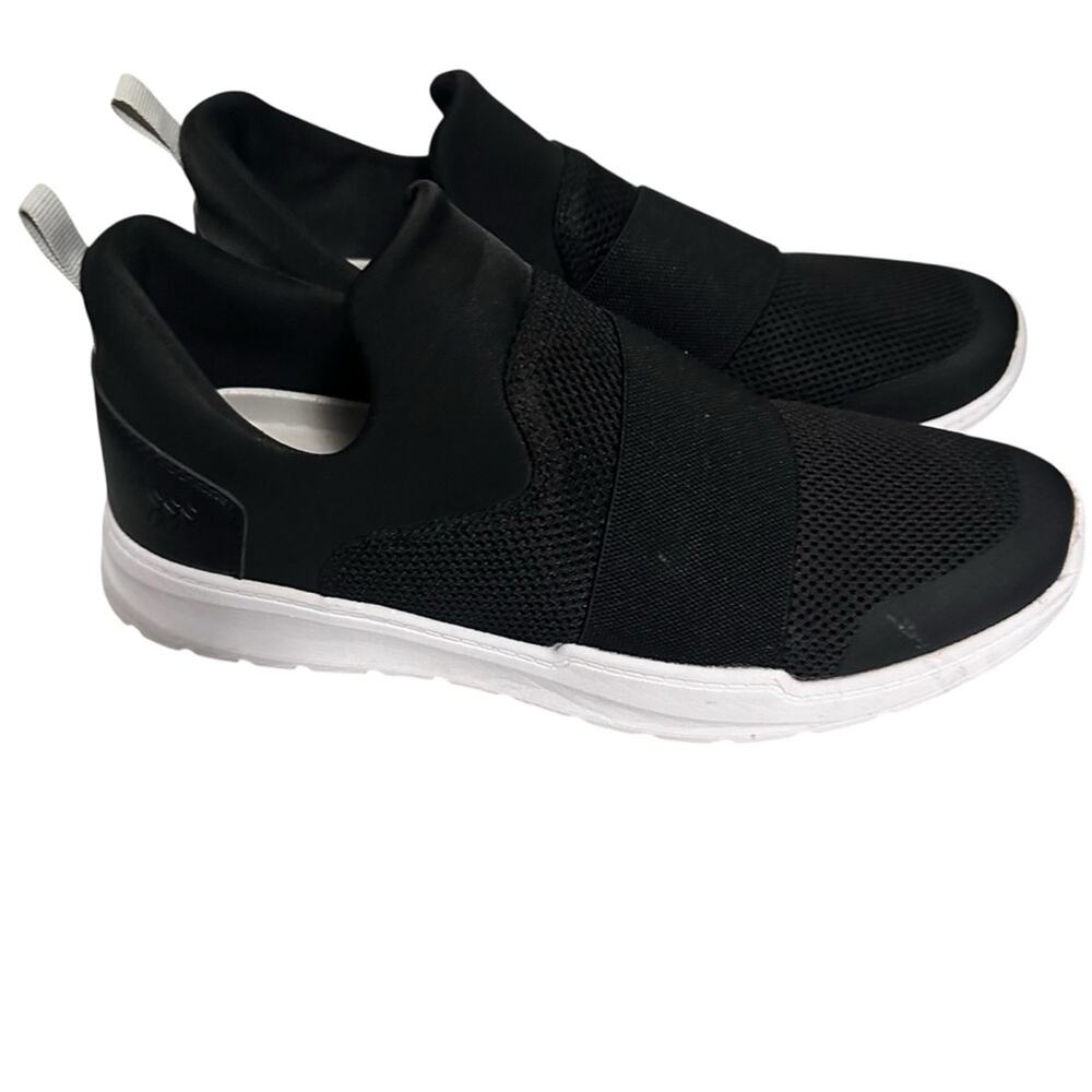 All in Motion Black Slip-On Comfort Sneakers Womens 11